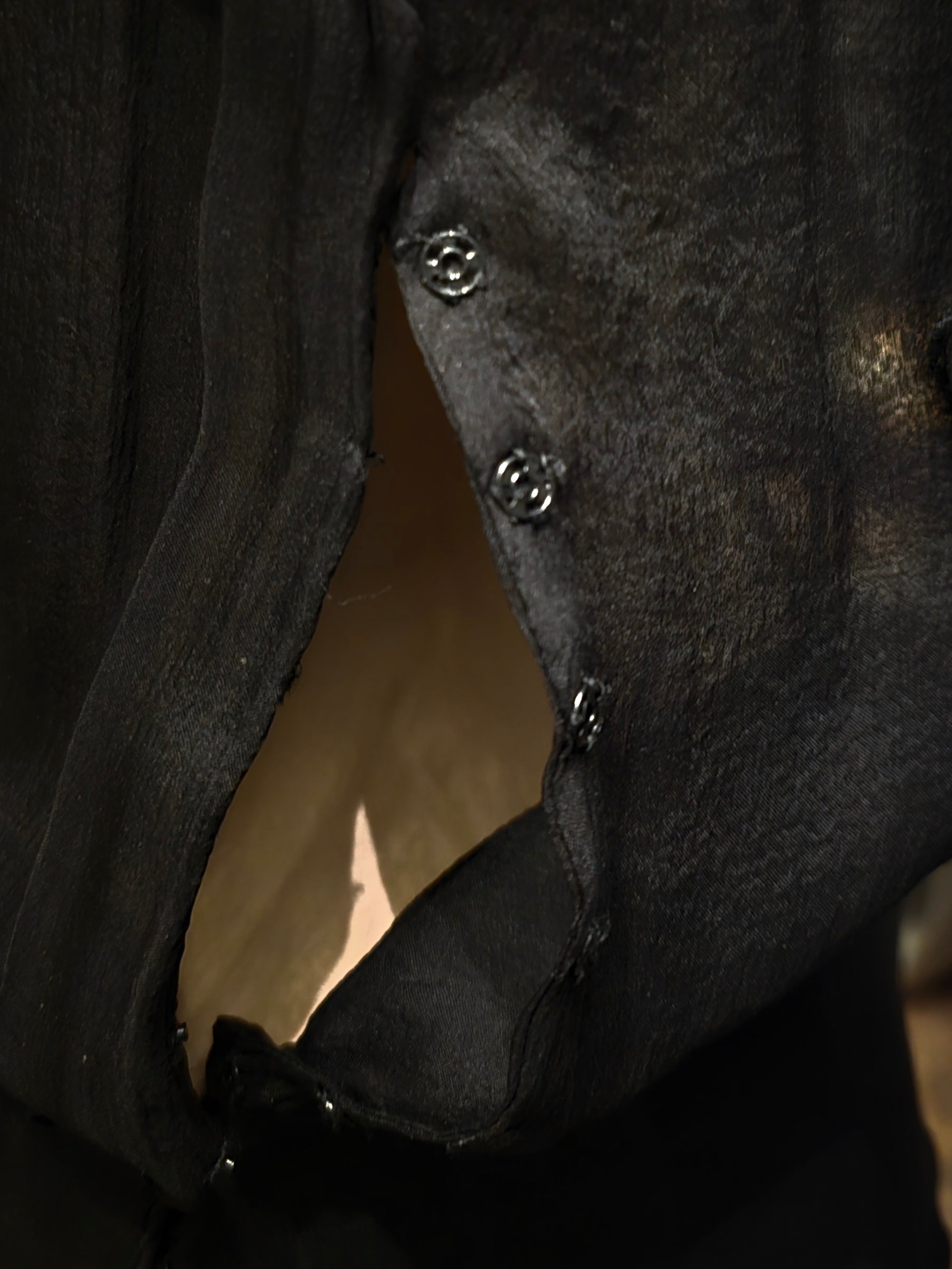 Valentino, robe en crêpe de soie noire