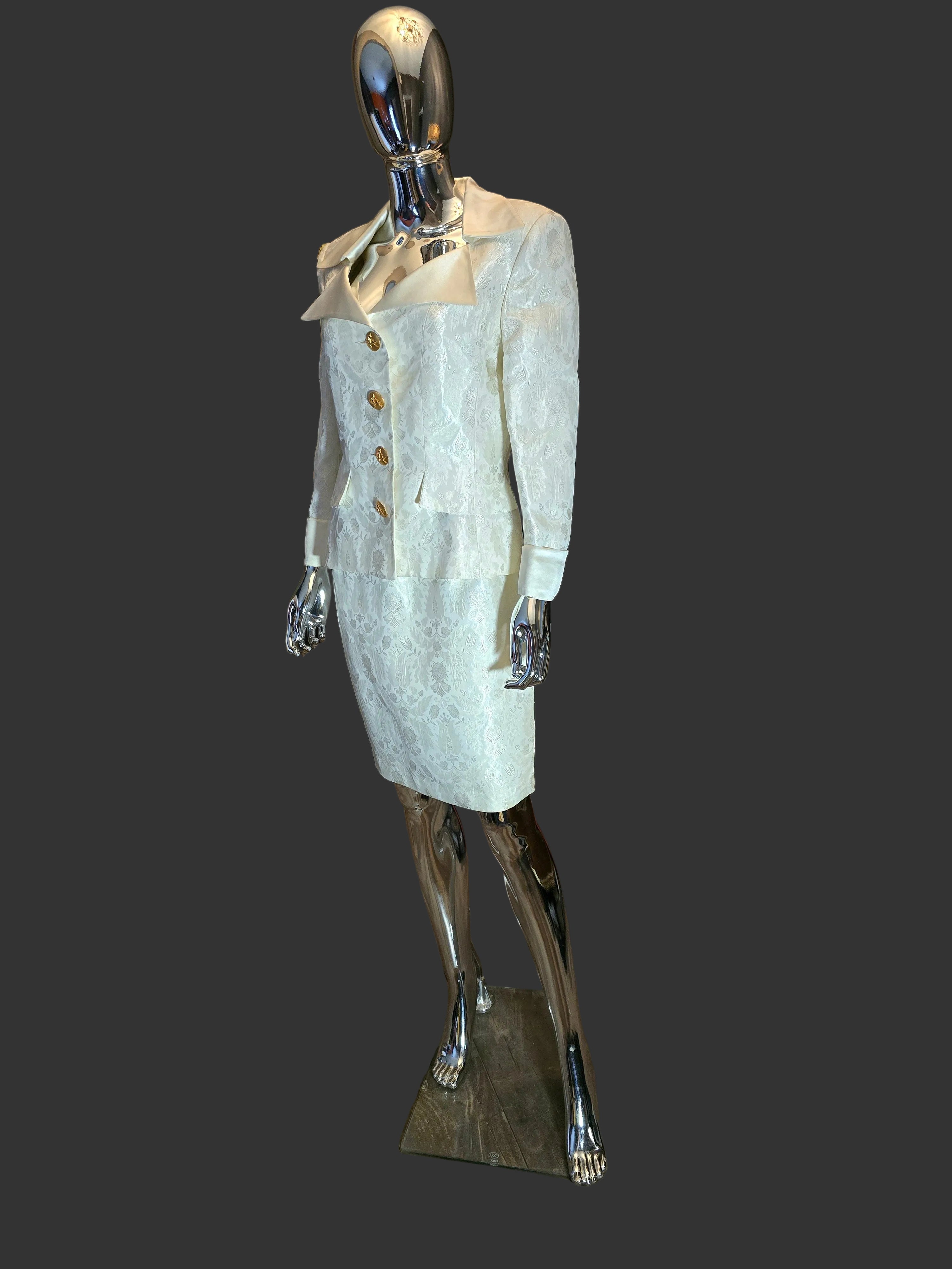 Azzaro tailleur beige T40