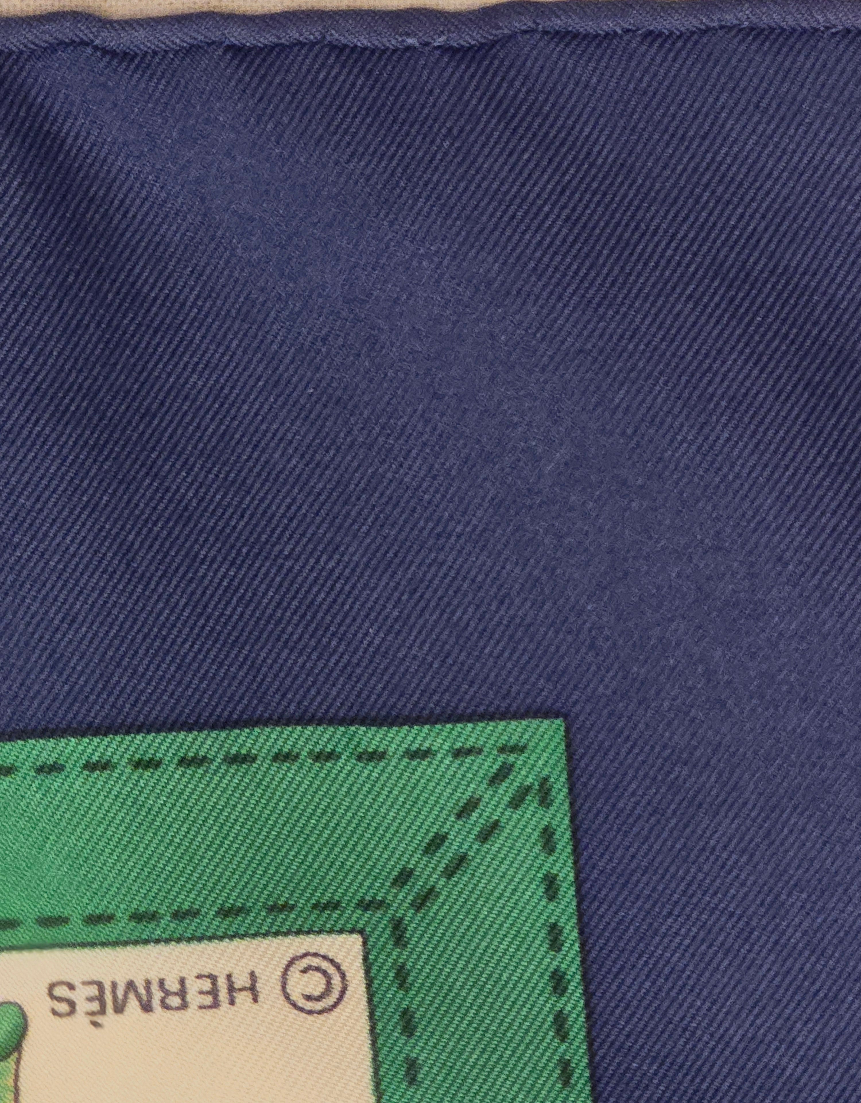 Hermès "costumes civils actuels" carré de soie