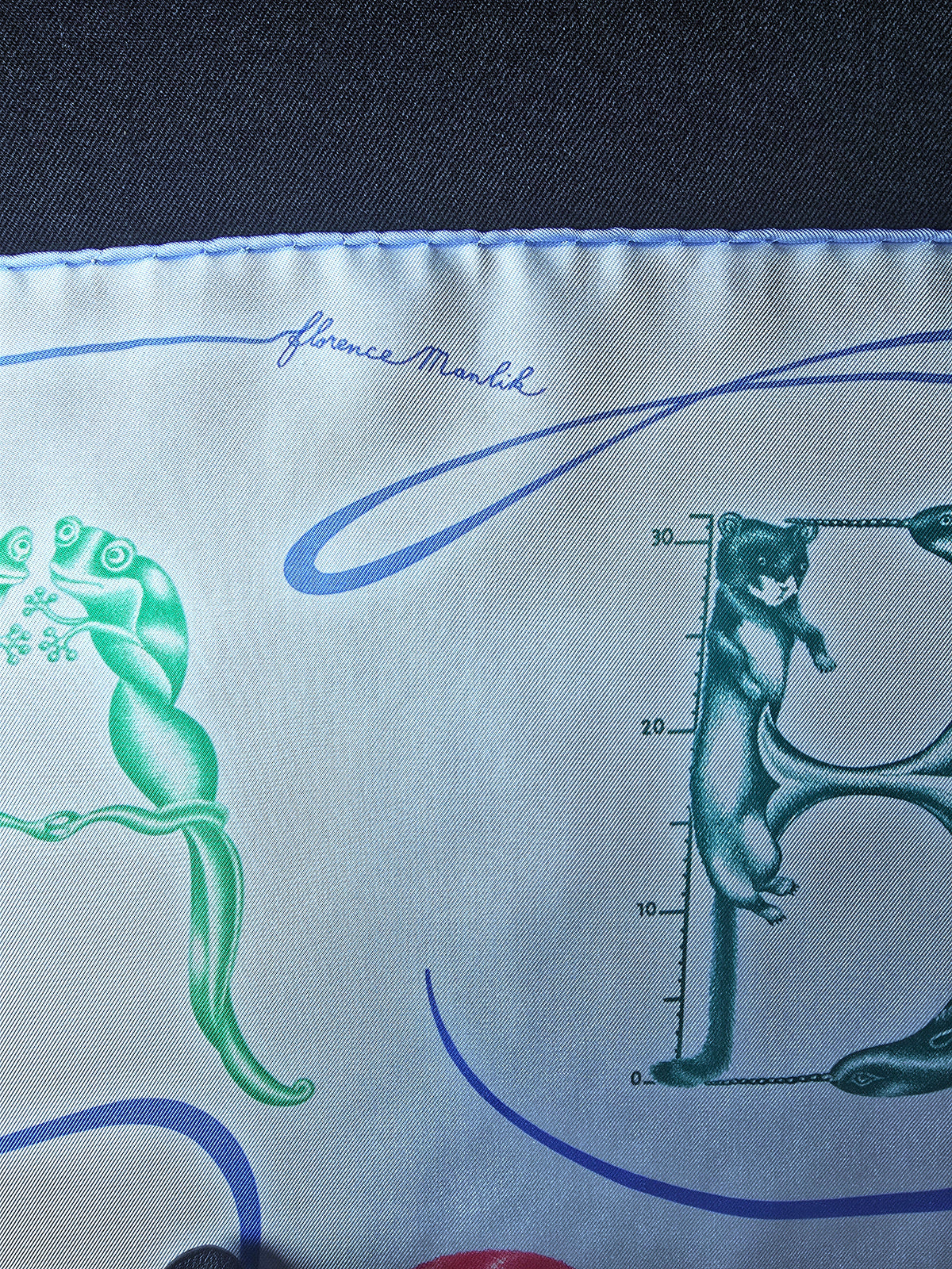 Hermès – Carré de Soie "Faune Létrée" 90×90 cm – 2014