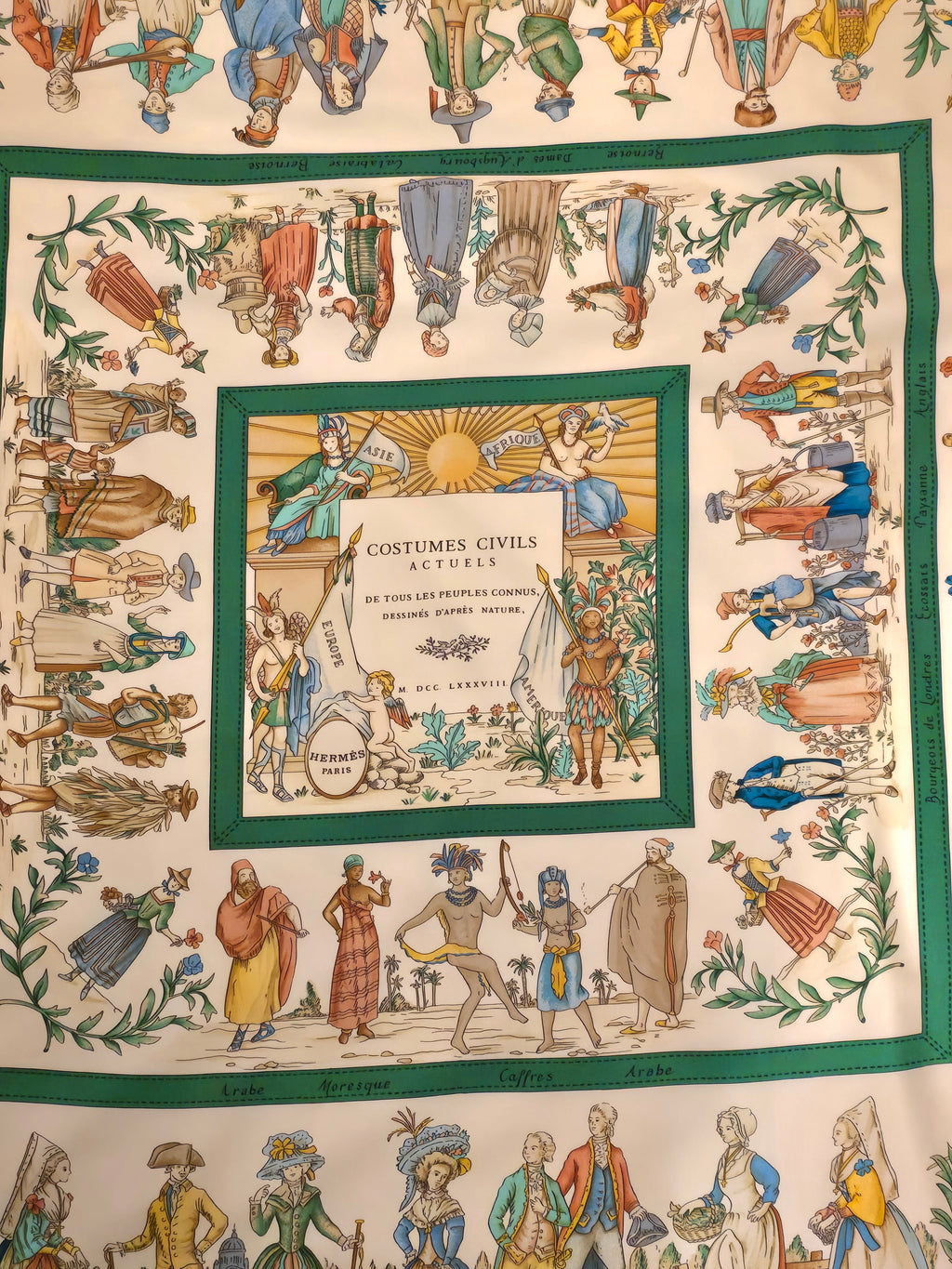 Hermès "costumes civils actuels" carré de soie