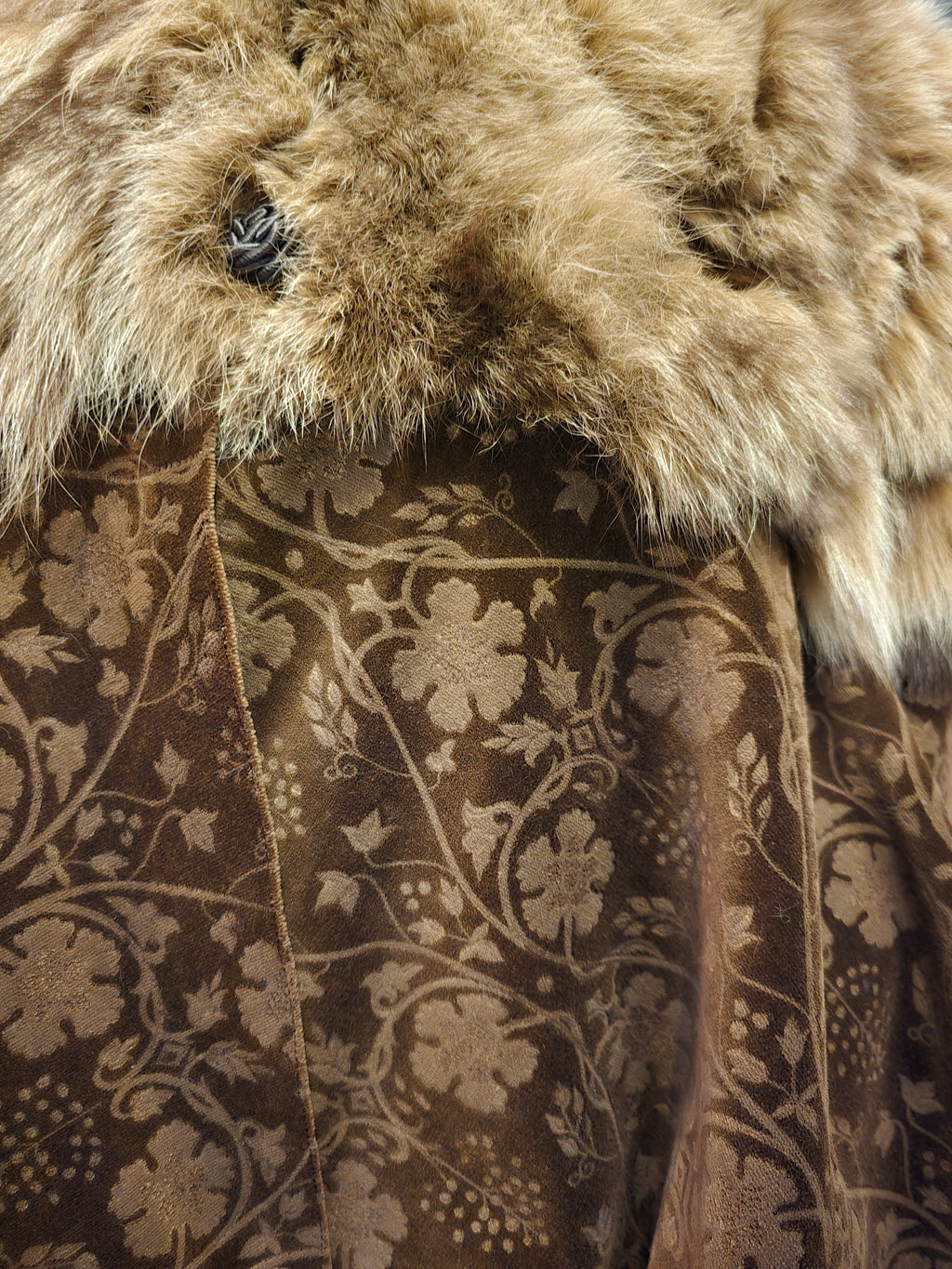 Anna Maria cape fourrure et velours