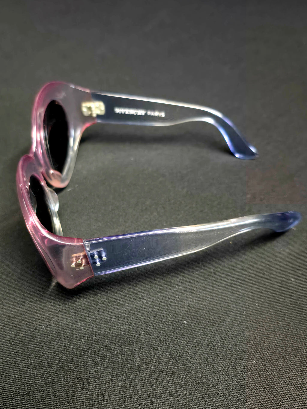 Givenchy "80" glasses
