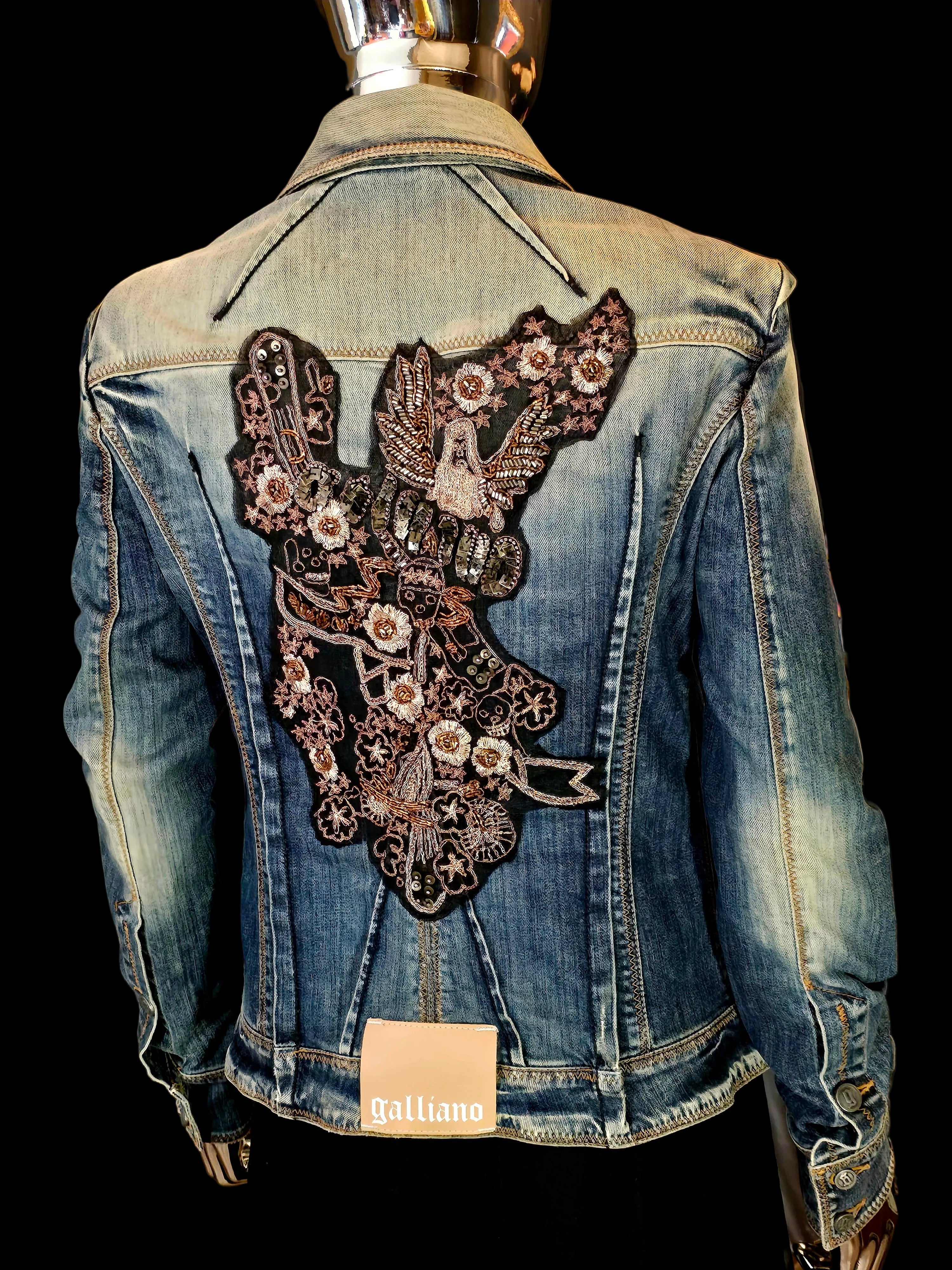 Veste en jean brodée Galliano - L.F Lusso