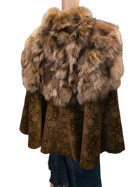 Anna Maria – Cape Asymétrique Velours & Col Renard – Taille M/L