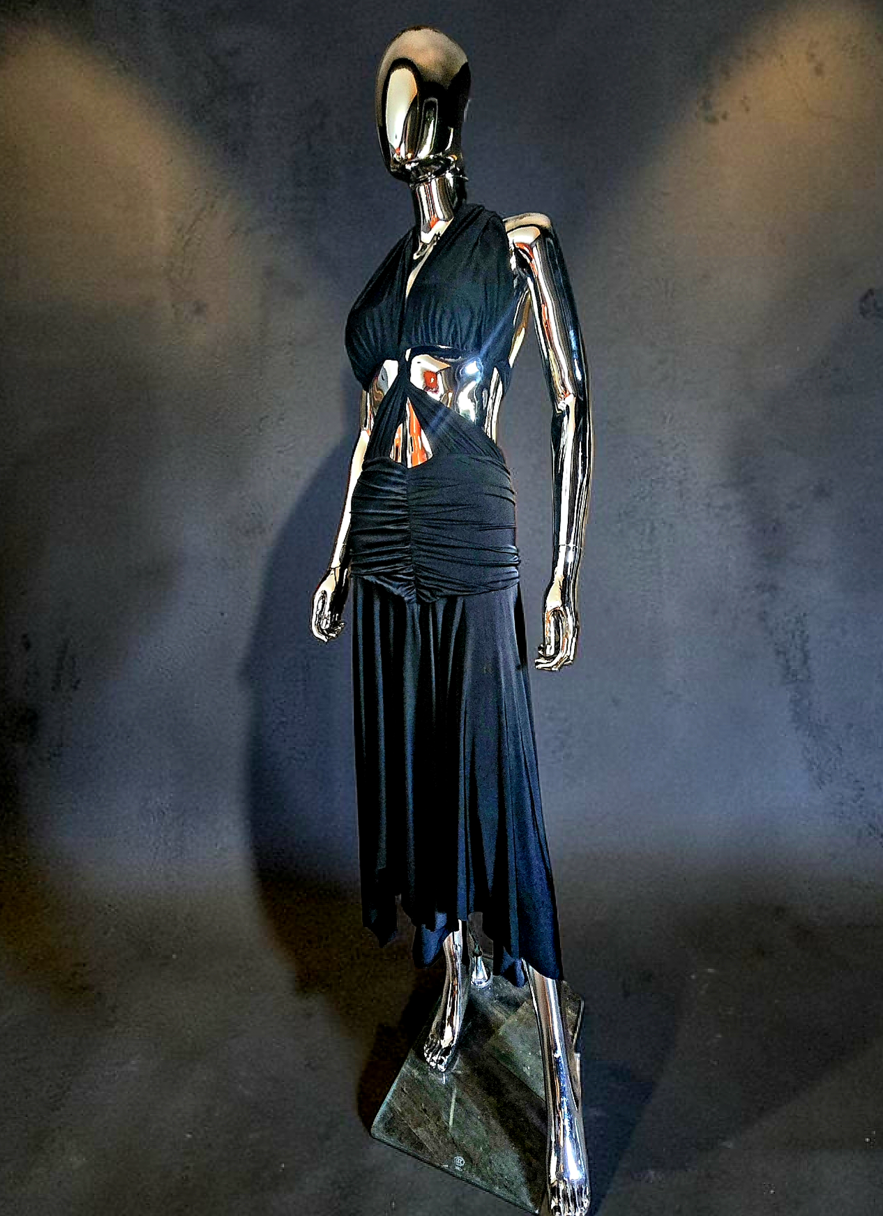 Alexandre Vauthier robe noire dos nu - L.F Lusso