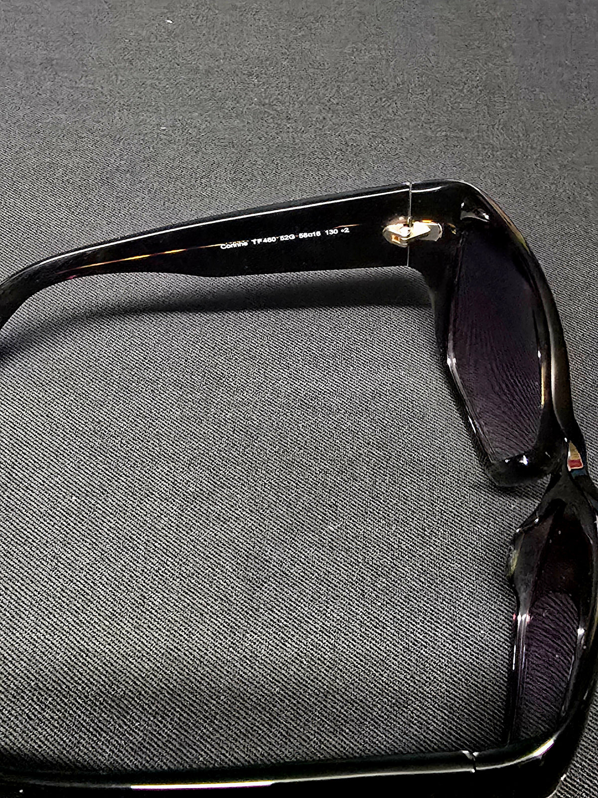 Tom Ford Lunettes de Soleil Marron Foncé Verres Fumés – Neuves