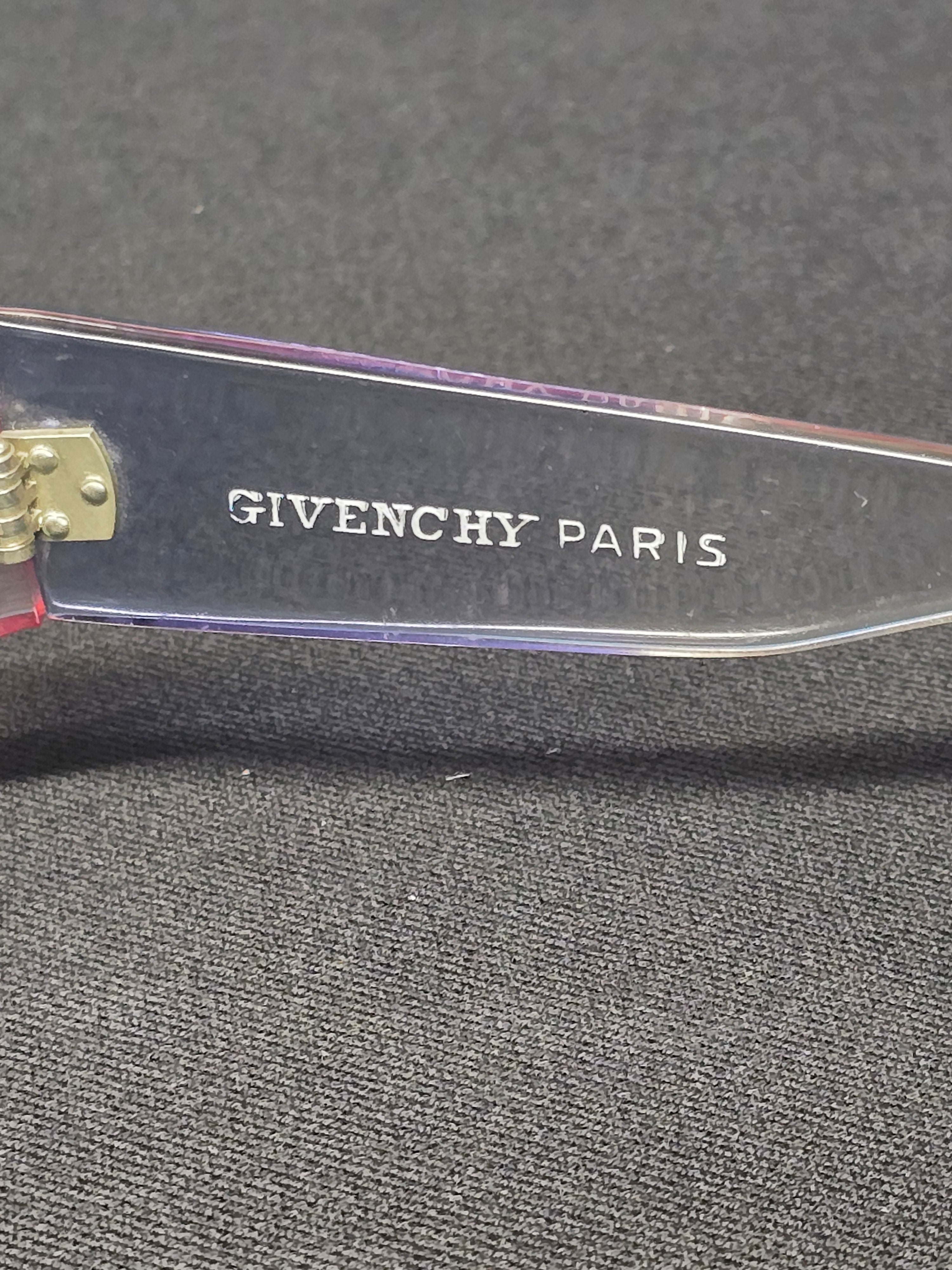 Givenchy "80" glasses