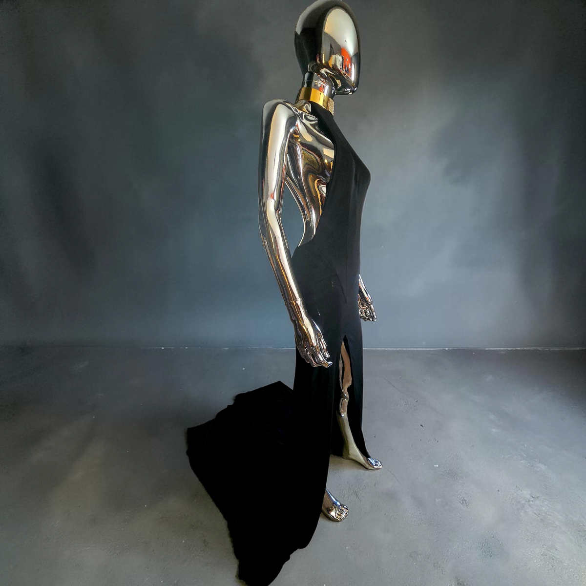 Alexandre Vauthier robe longue noire dos nu bijoux coup or - L.F Lusso