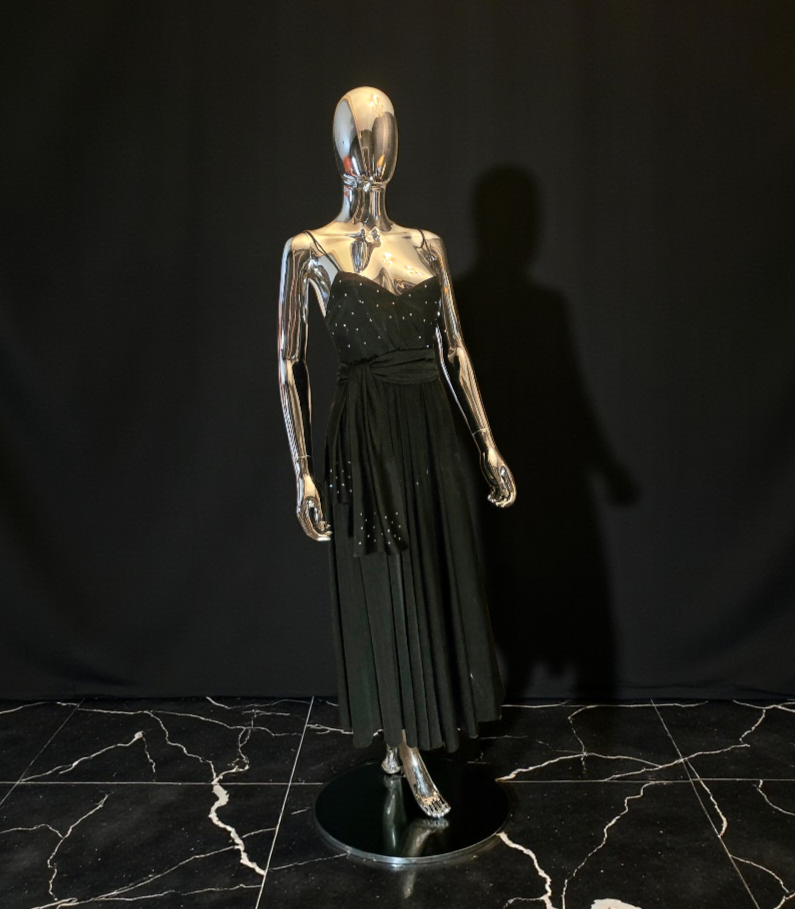 balmain evening dresses Pierre Strapless Rhinestone Pleated Dress Size 38 Size:16-36-37 group_Monte Carlo Tie Dress 🔗 Reply DRESSER for like velvet into a