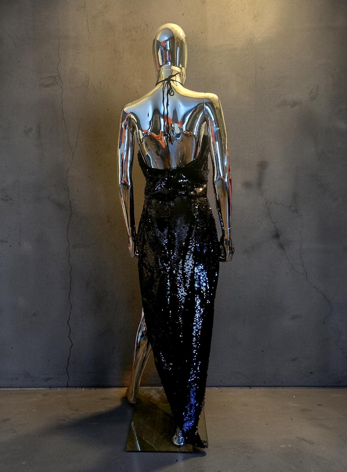 Dos nu robe asymétrique Alexandre Vauthier - L.F Lusso