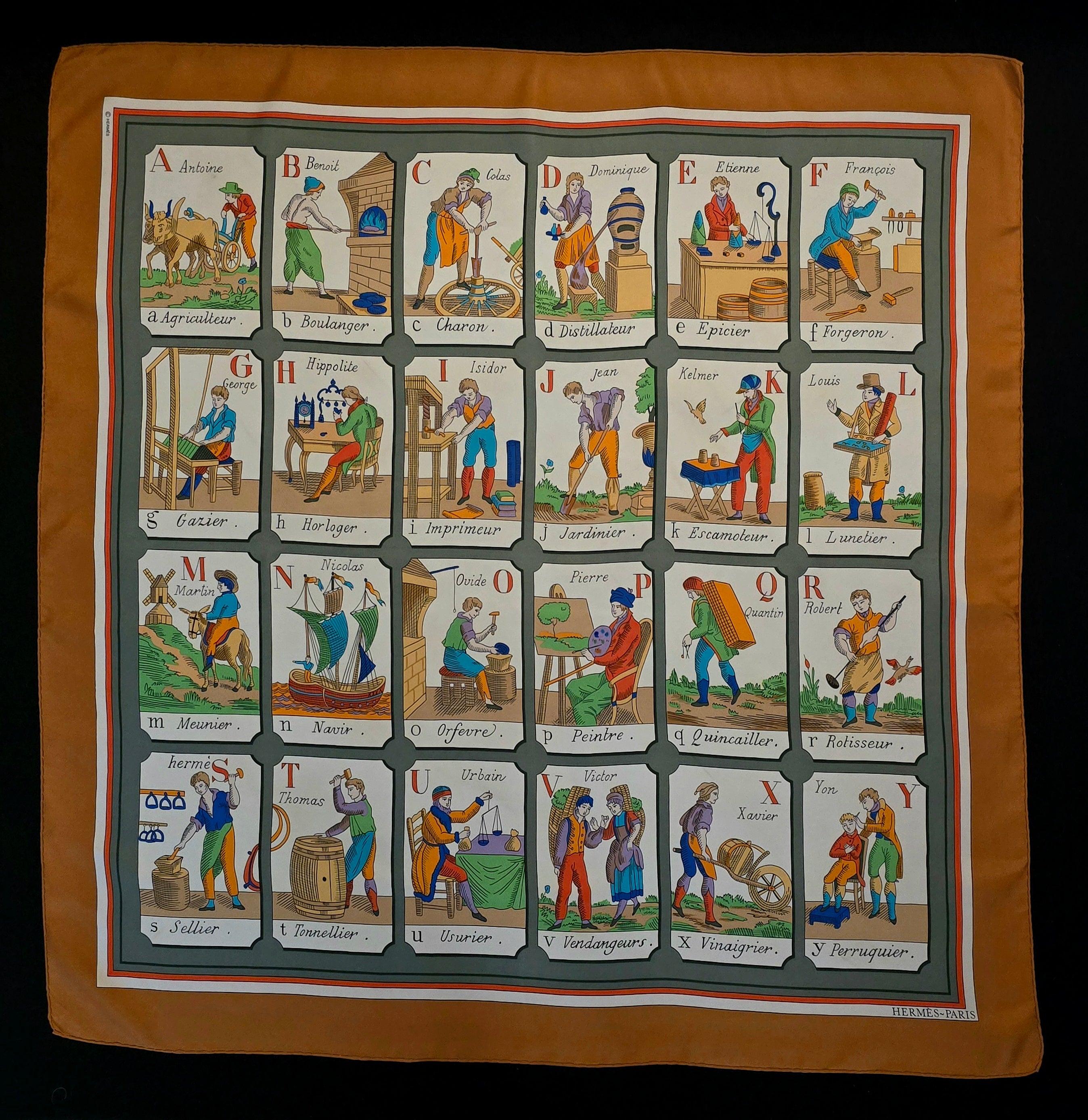 Hermès " l alphabet des métiers "  carré de soie