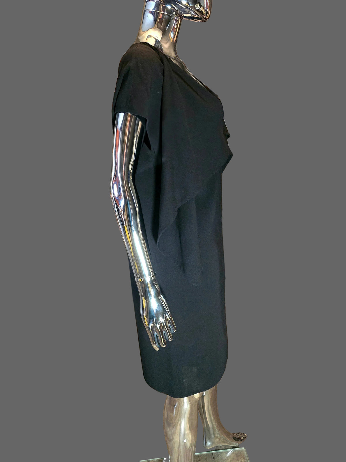 robe noire Nina Ricci - L.F Lusso