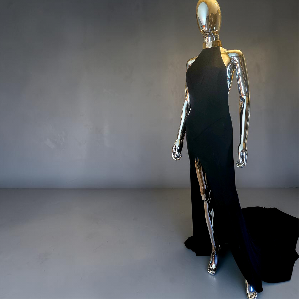 Alexandre Vauthier robe longue noire bijoux coup or - L.F Lusso
