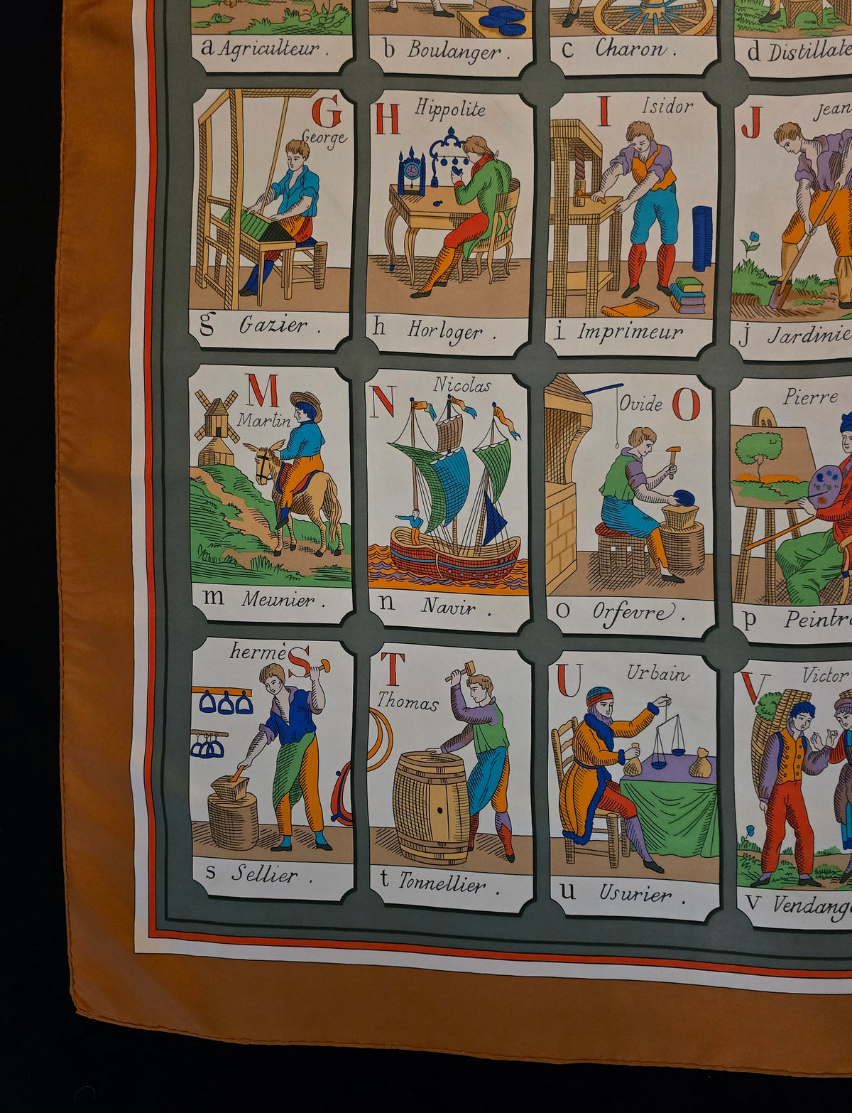 Hermès – Carré de Soie "L'Alphabet des Métiers" 90×90 cm