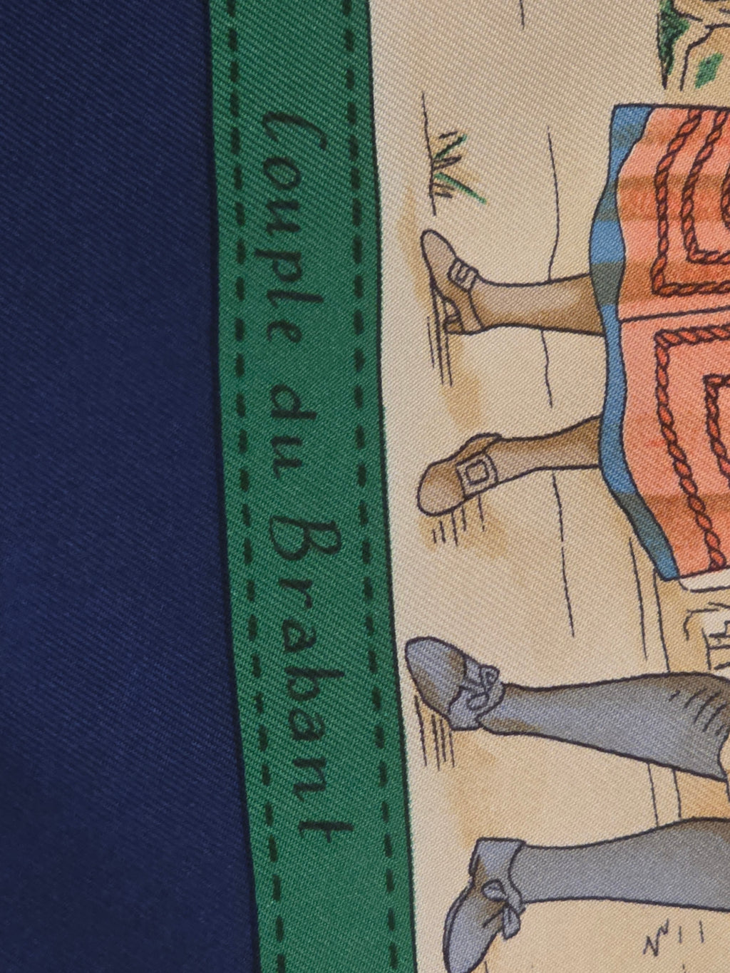 Hermès "costumes civils actuels" carré de soie