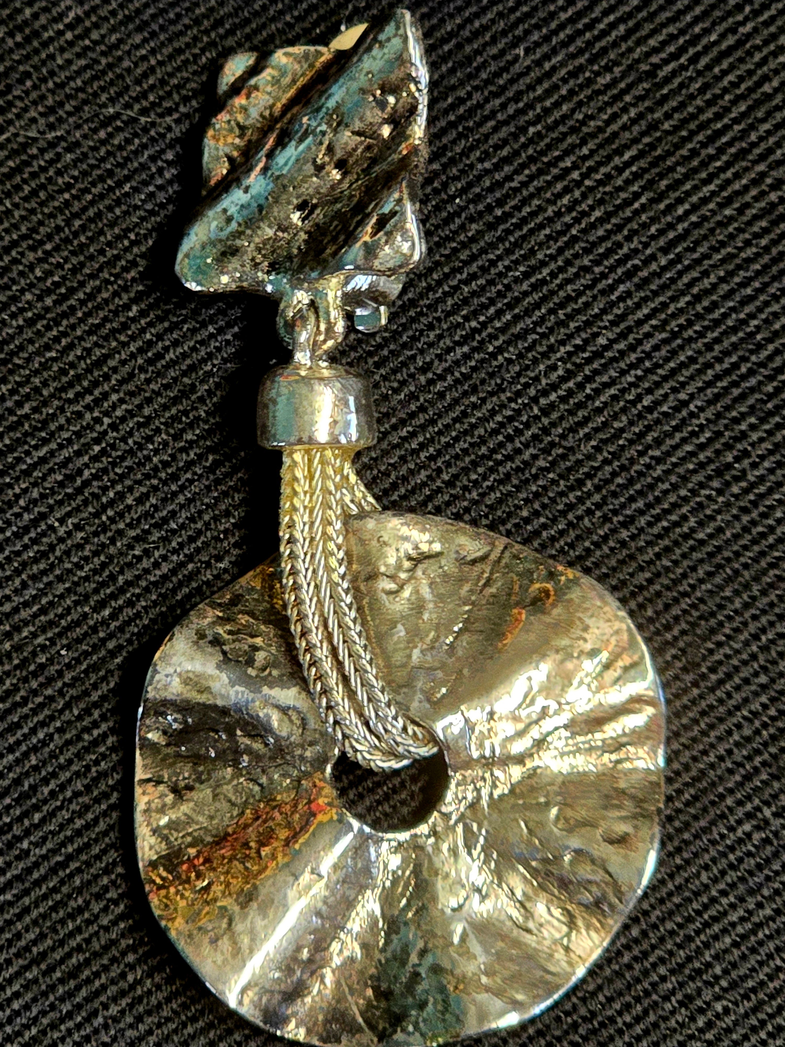 YSL clips d oreille métal argenté Y2K