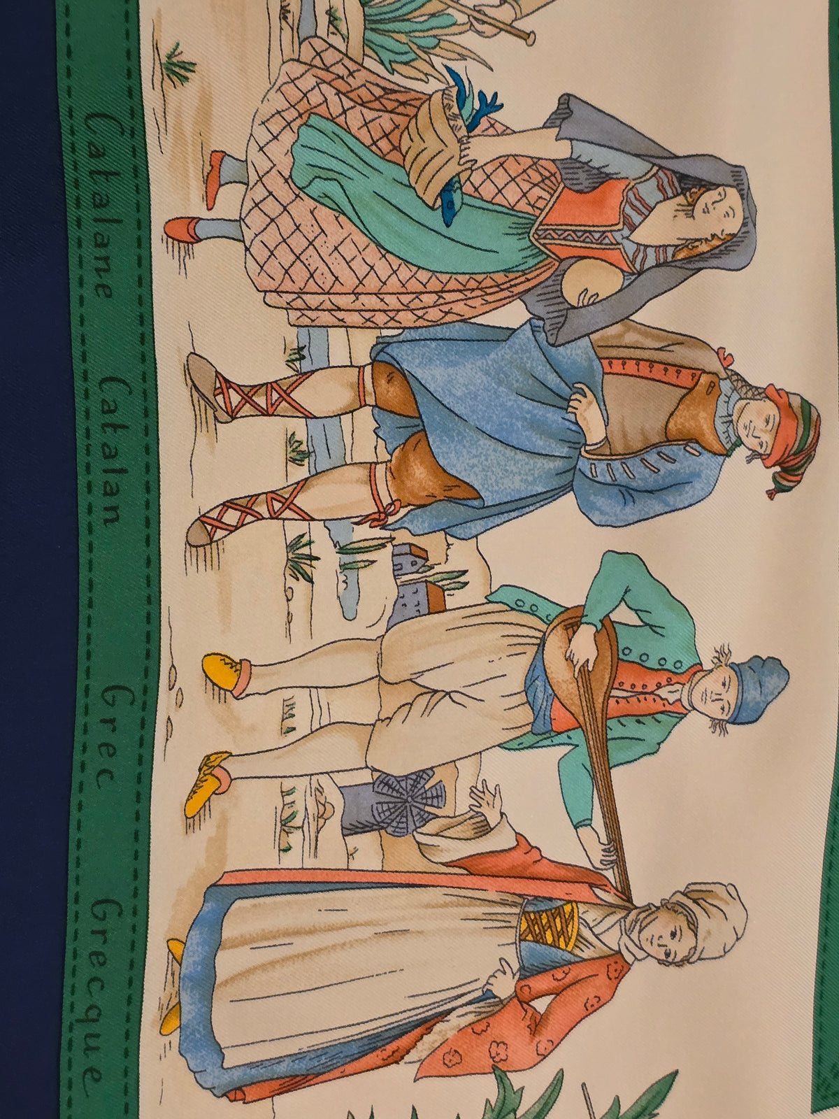 Hermès – Carré de Soie "Costumes Civils Actuels" 90×90 cm – 1995