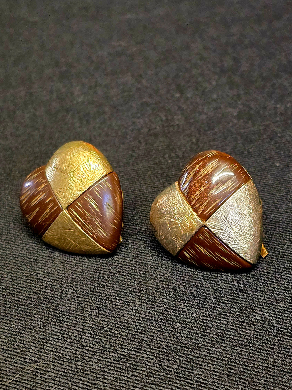 Yves Saint Laurent clip-on earrings - L.F Lusso