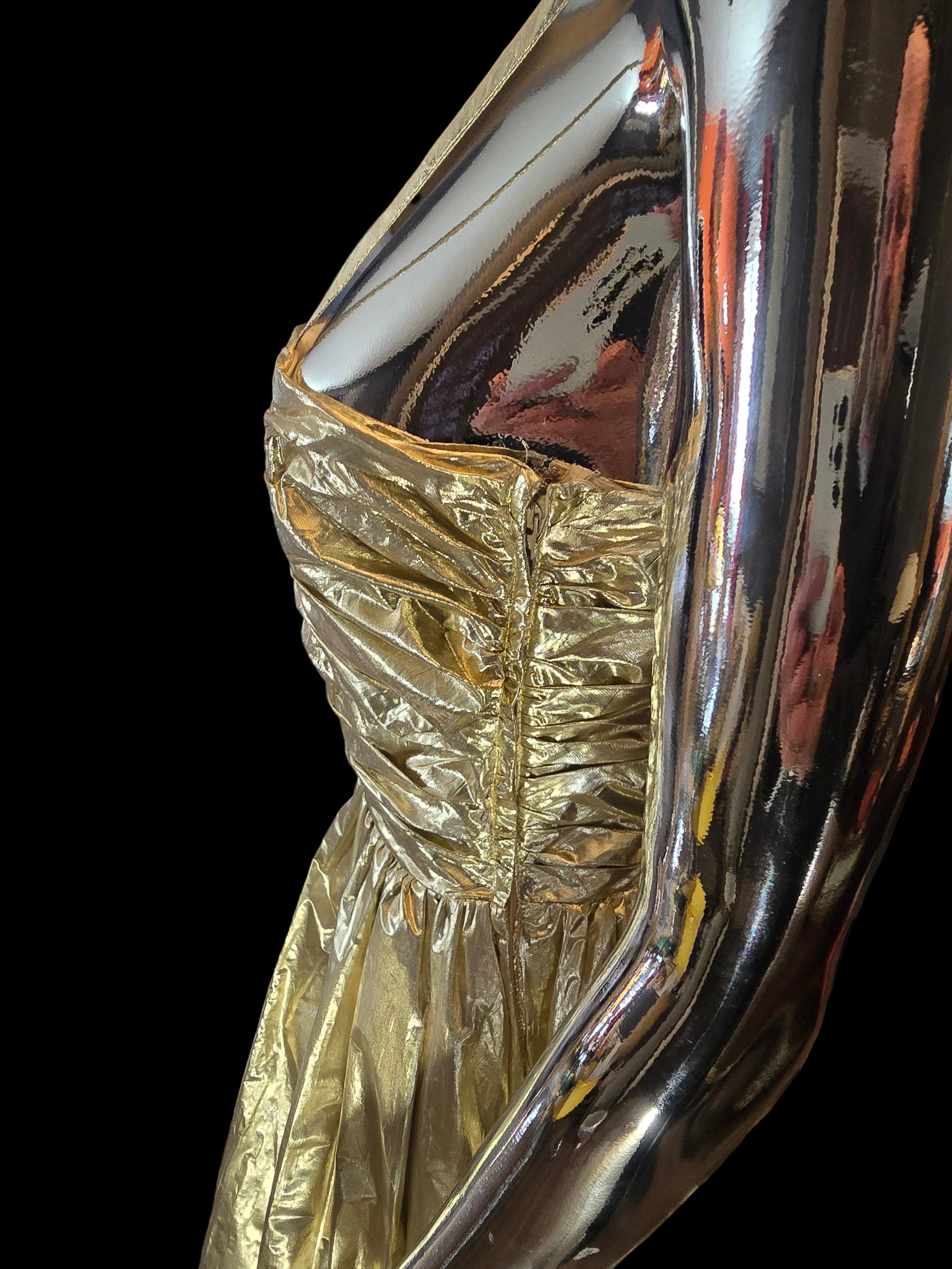 Bernshaw Robe de Soirée Luréx Doré Bustier Plissé T38