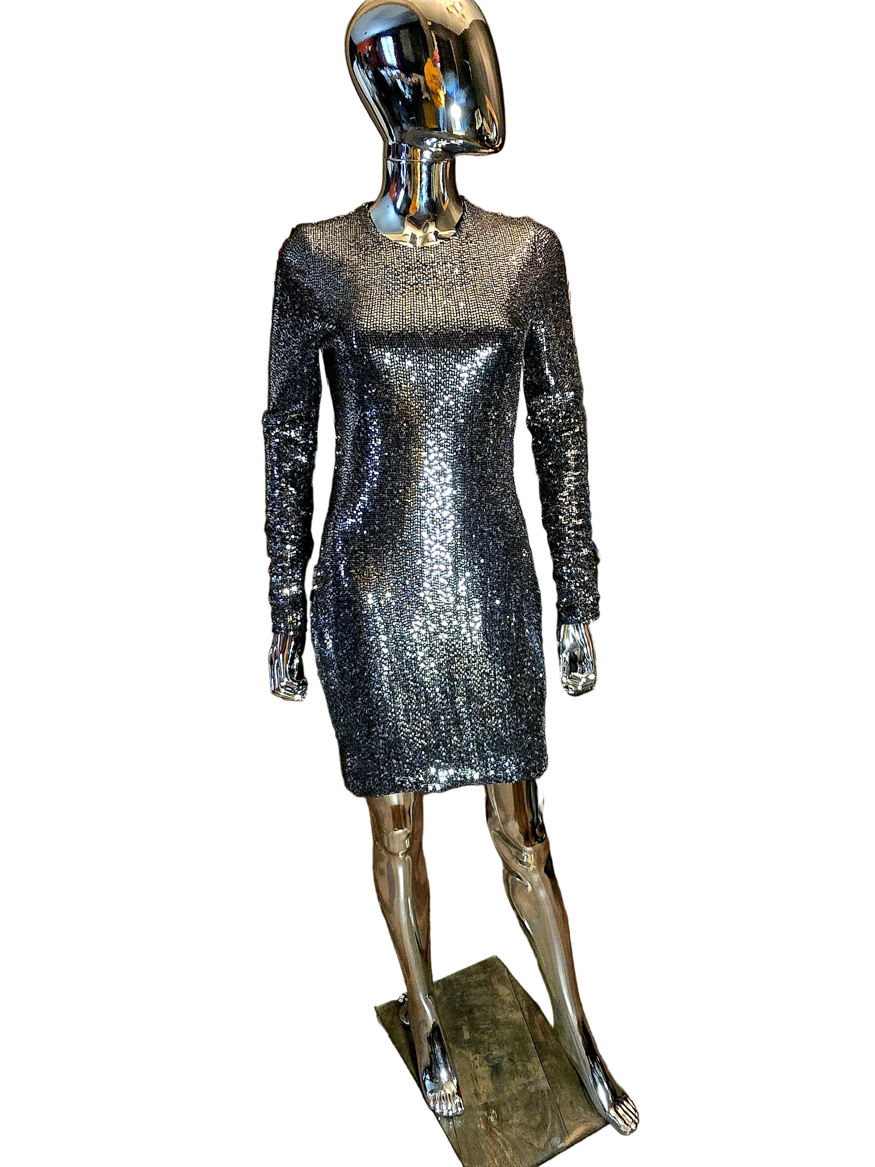 Azzaro – Robe de Soirée Tout Sequins Argentés – Neuve avec Étiquettes – T38