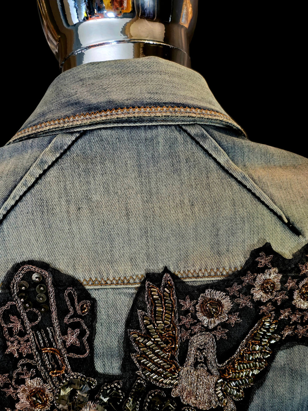 Veste en jean brodée Galliano - L.F Lusso