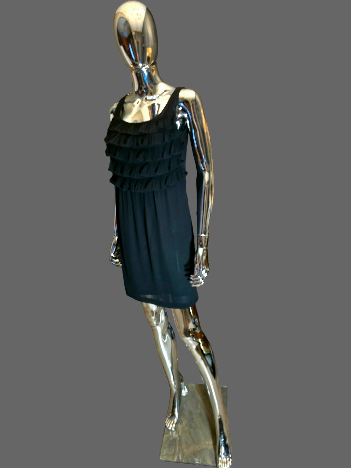 petite robe noire Valentino - L.F Lusso