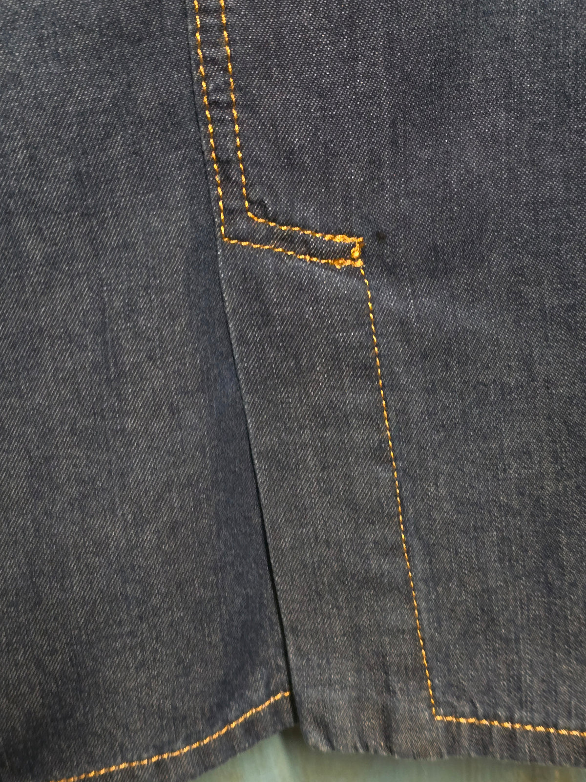 Versace Jeans Couture – Jupe Denim & Strass Dorés – Longueur Genou – T38