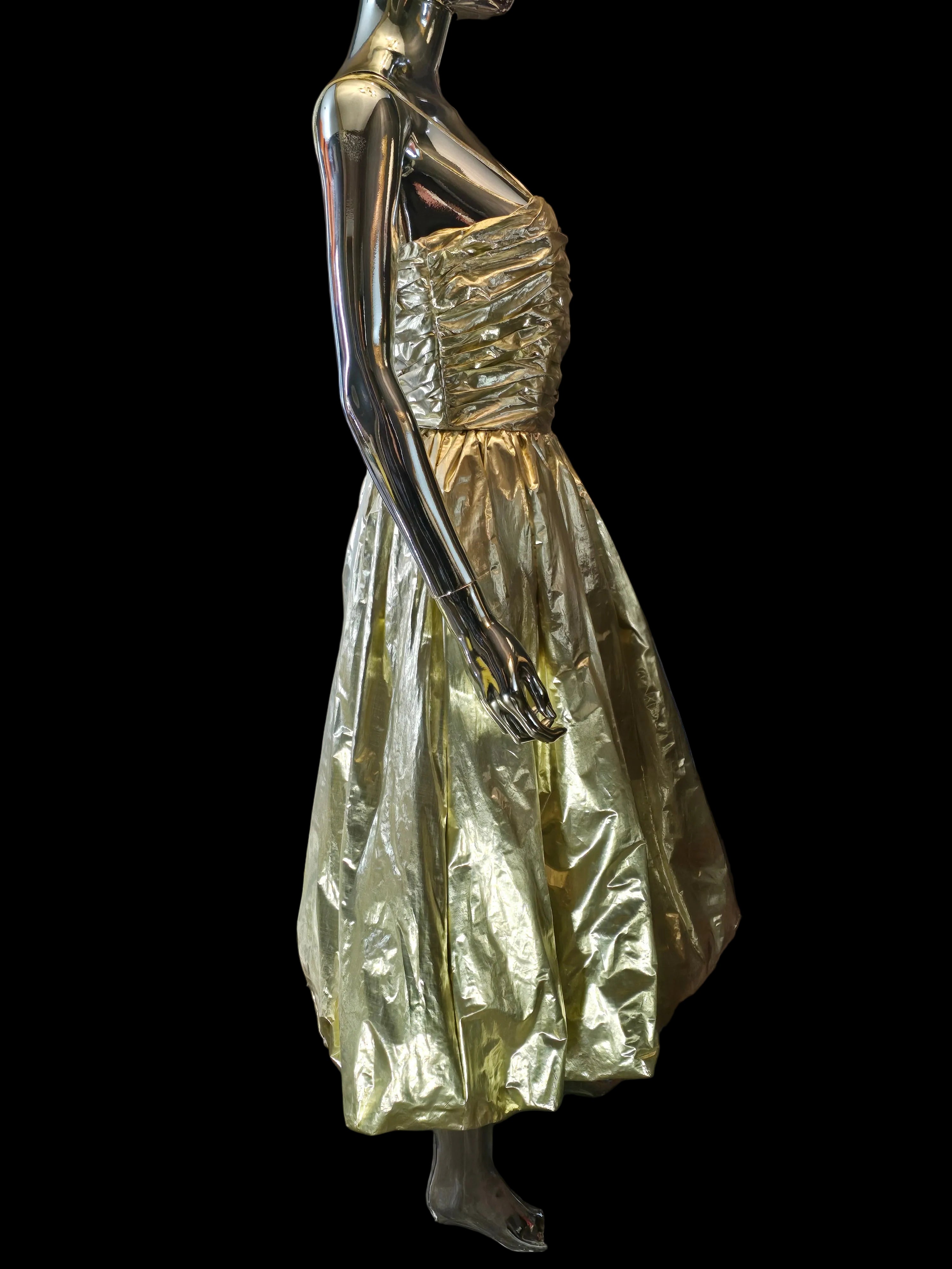 Bernshaw Robe de Soirée Luréx Doré Bustier Plissé T38