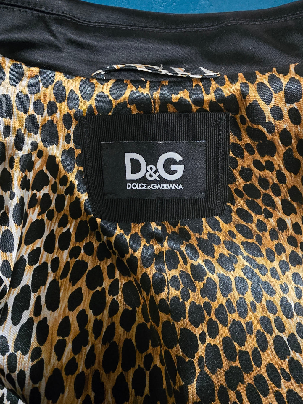 Dolce & Gabbana – Veste de Costume Noire Légèrement Brillante & Doublure Léopard – T40 (IT44)