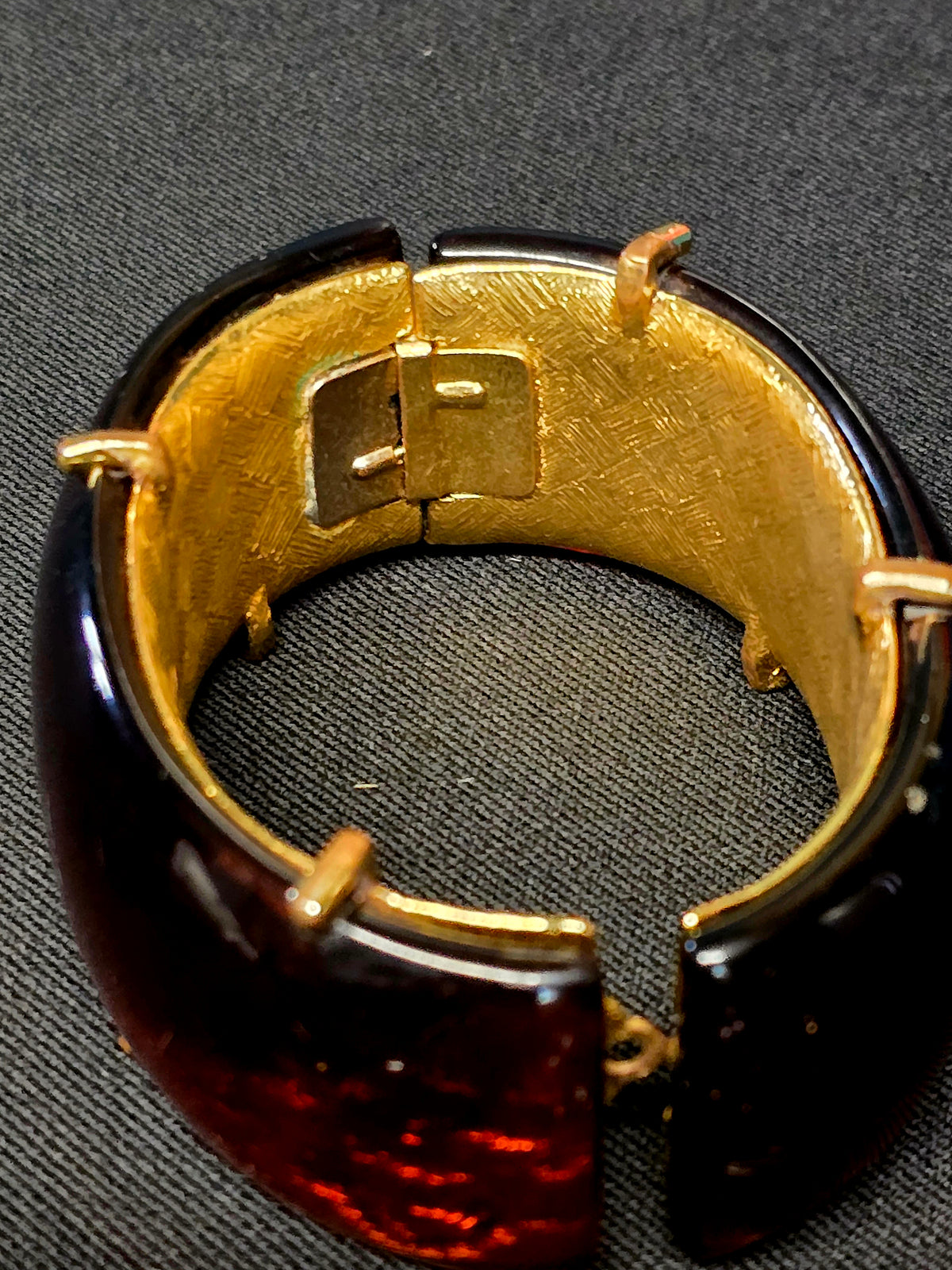 Yves Saint Laurent Parure Bracelet & Clips Oreilles Style Ambre Années 80
