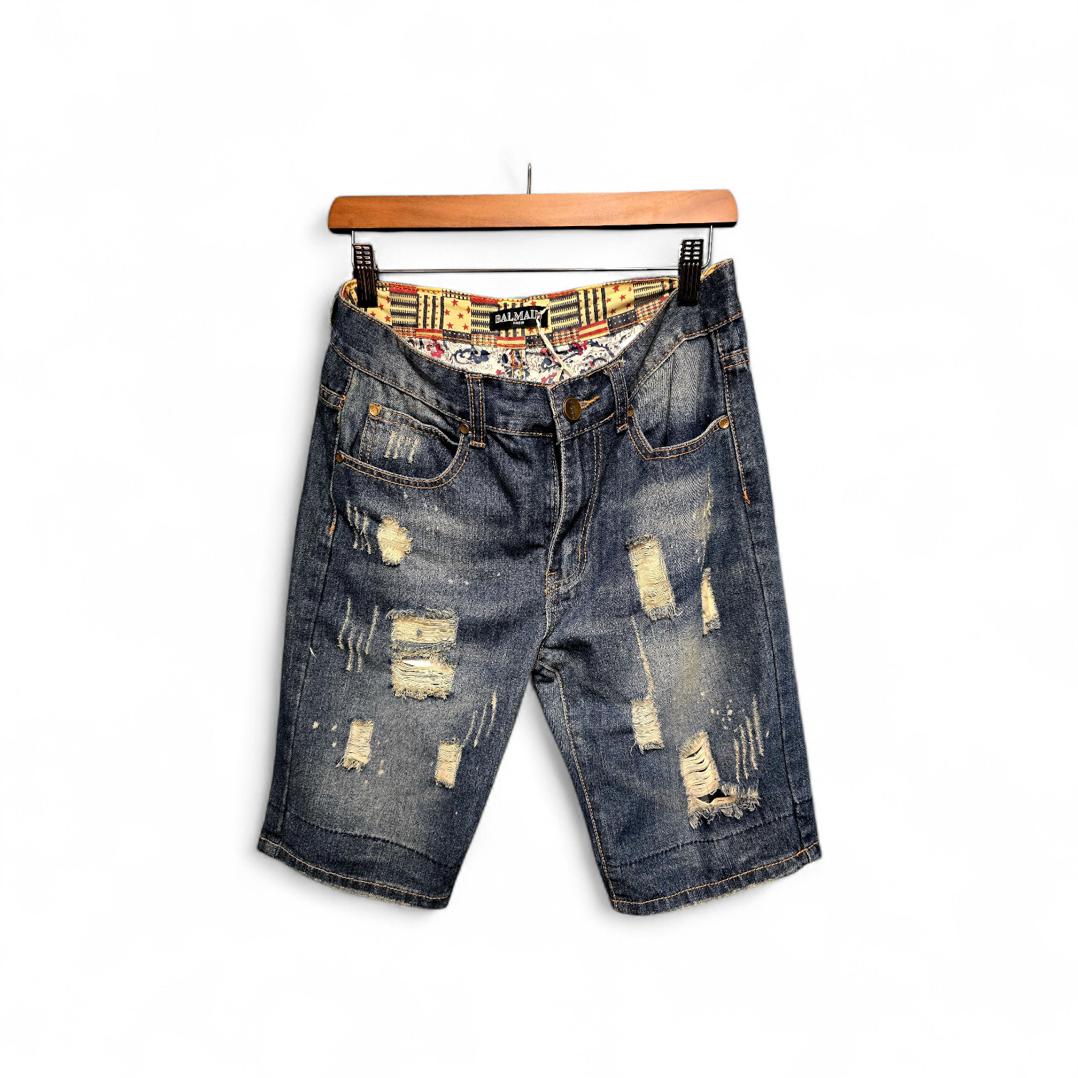 Balmain — Short Denim Délavé Style Usé T40