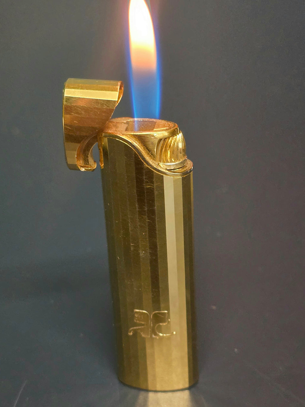 Courrèges Briquet Doré à Facettes Années 80