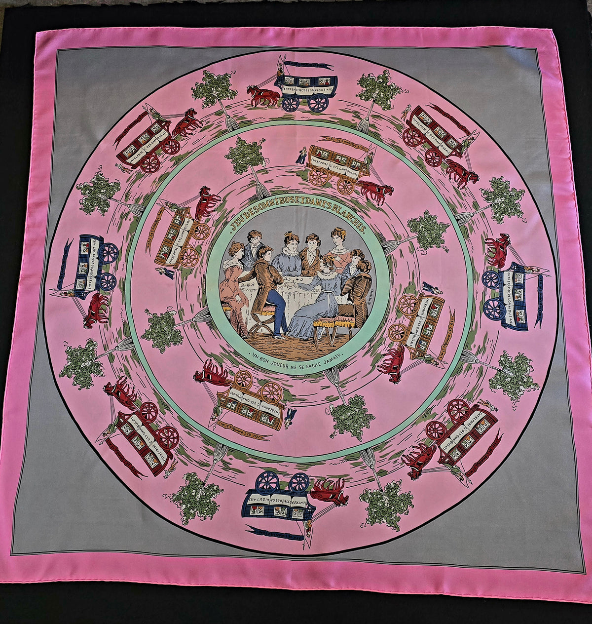 Hermès – Carré de Soie "Jeu des Omnibus et Dames Blanches" 90×90 cm