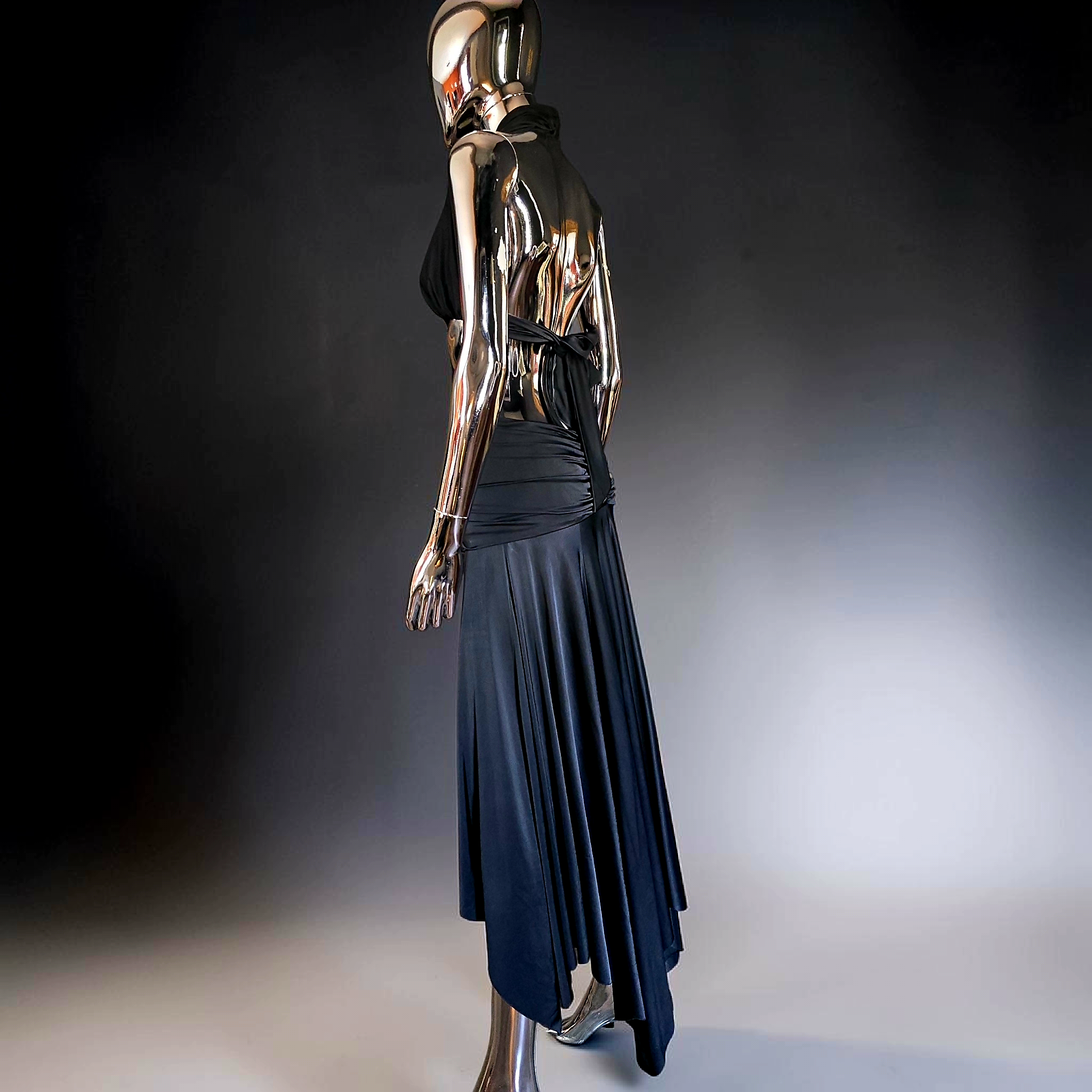 Dos nu Alexandre Vauthier - L.F Lusso