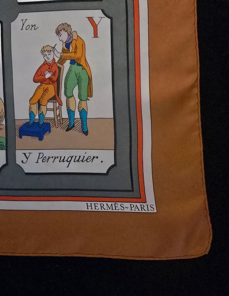 Hermès – Carré de Soie "L'Alphabet des Métiers" 90×90 cm