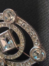 Yves Saint Laurent Broche Argentée & Cristal Années 2000