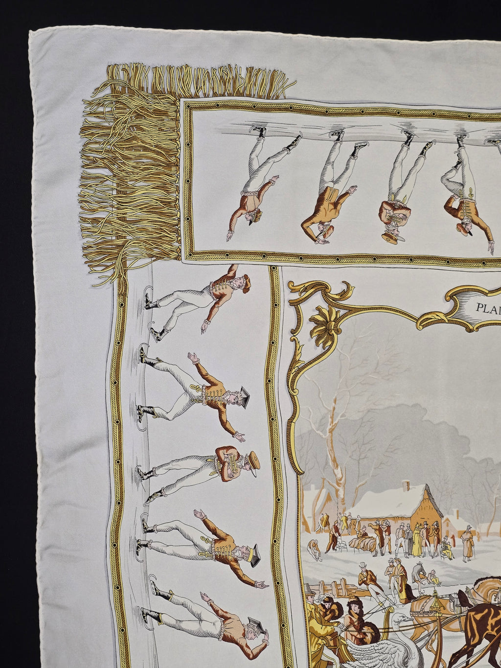 Hermès "les plaisirs du froid"        carréde soie