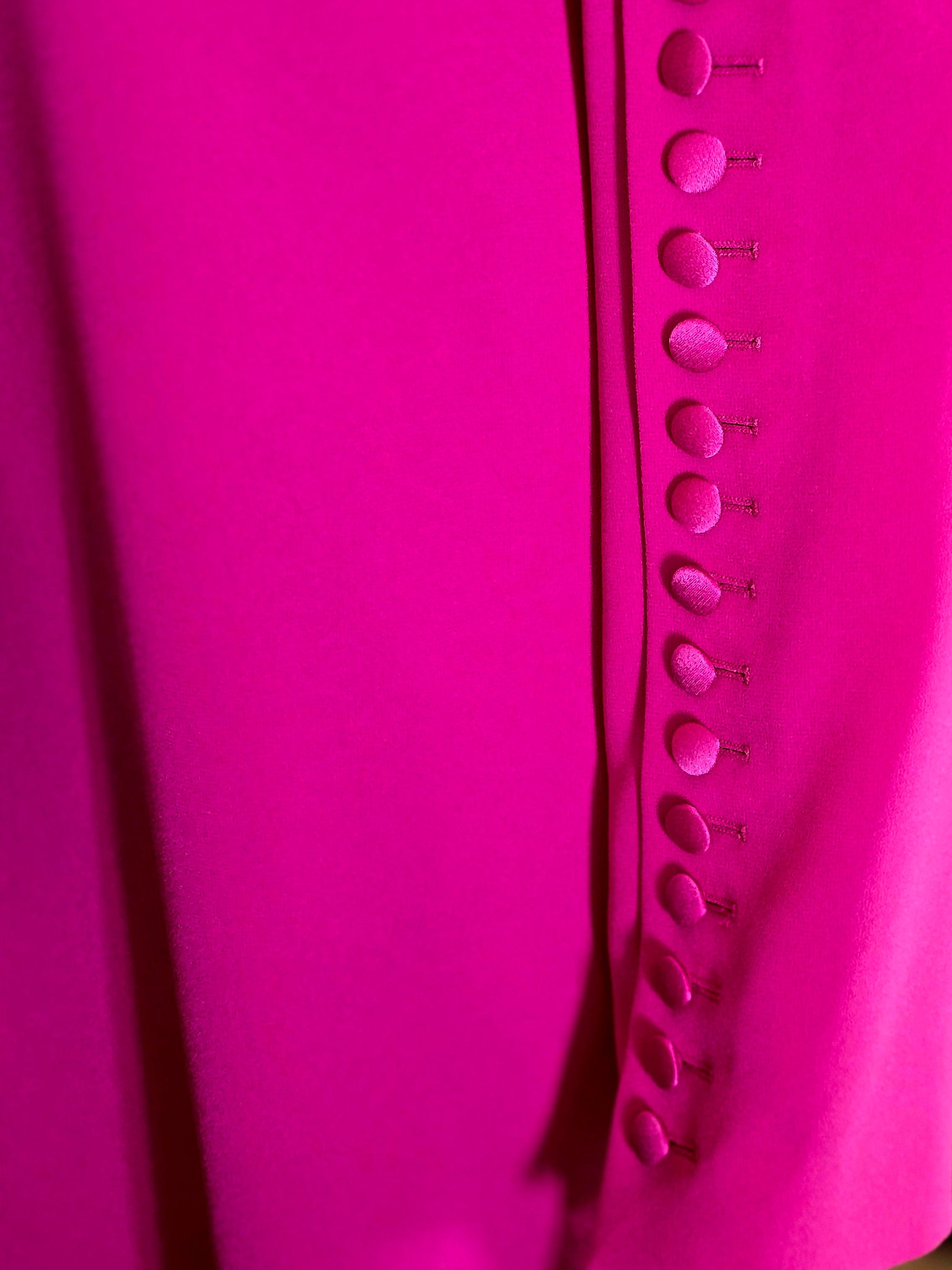 Escada – Robe Rose Col Rond & Boutons aux Manches – T38/40