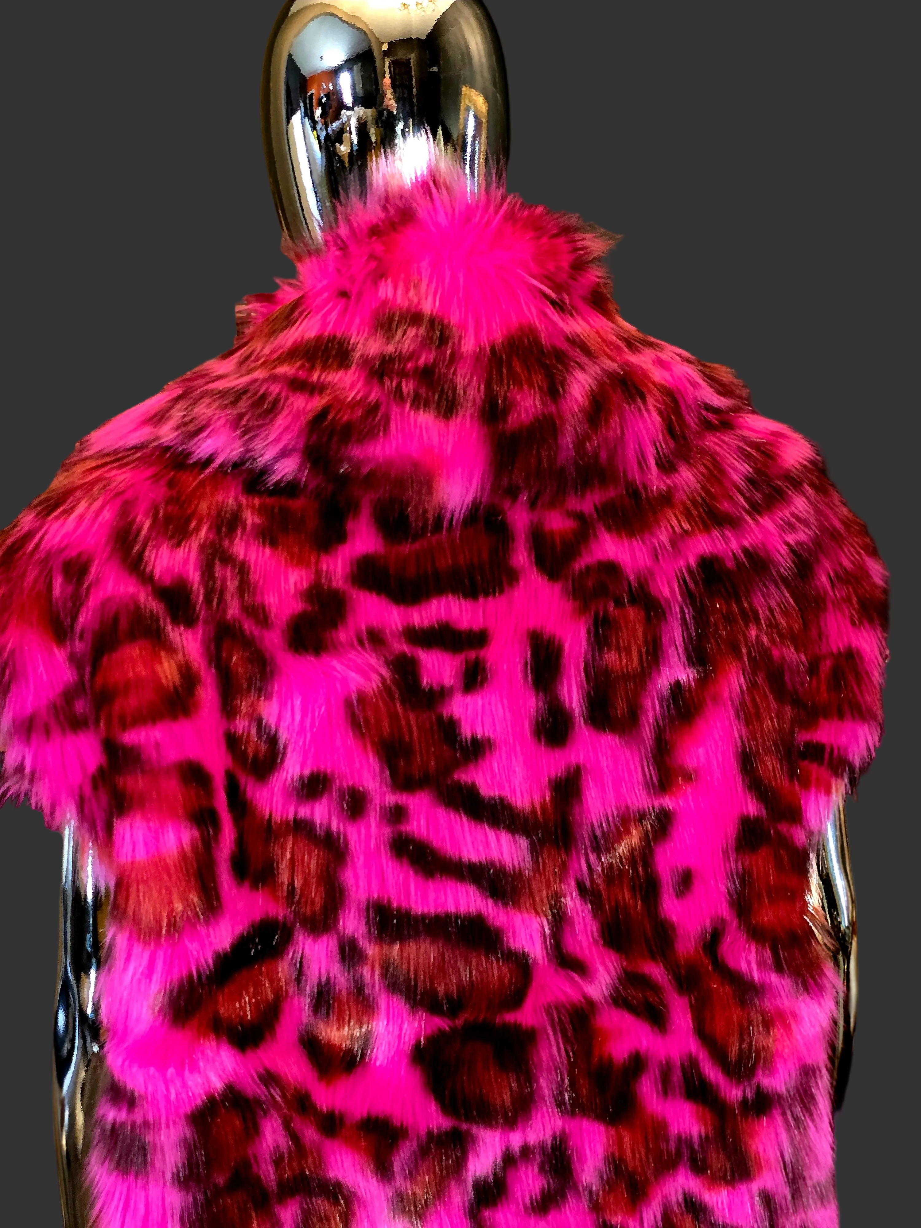 Diesel – Manteau Sans Manches Fausse Fourrure Rose Léopard – T36/38