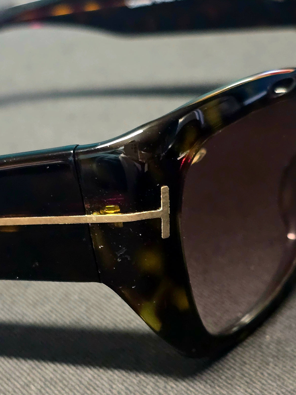Tom Ford Lunettes de Soleil Marron Foncé Verres Fumés – Neuves